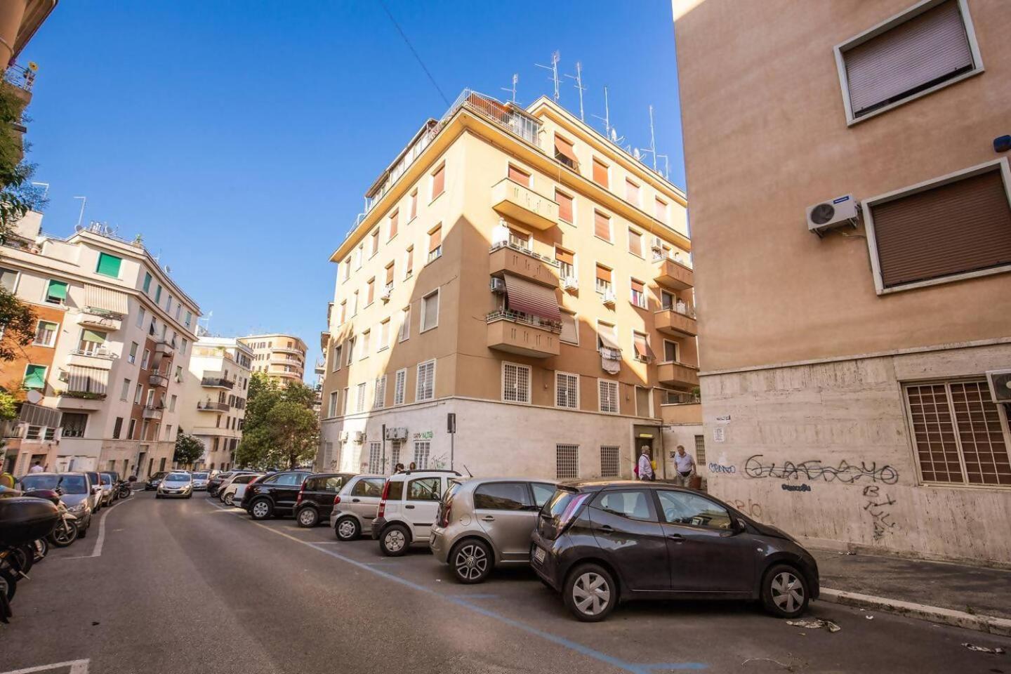 Domus Heroas Near Vatican Róma Kültér fotó